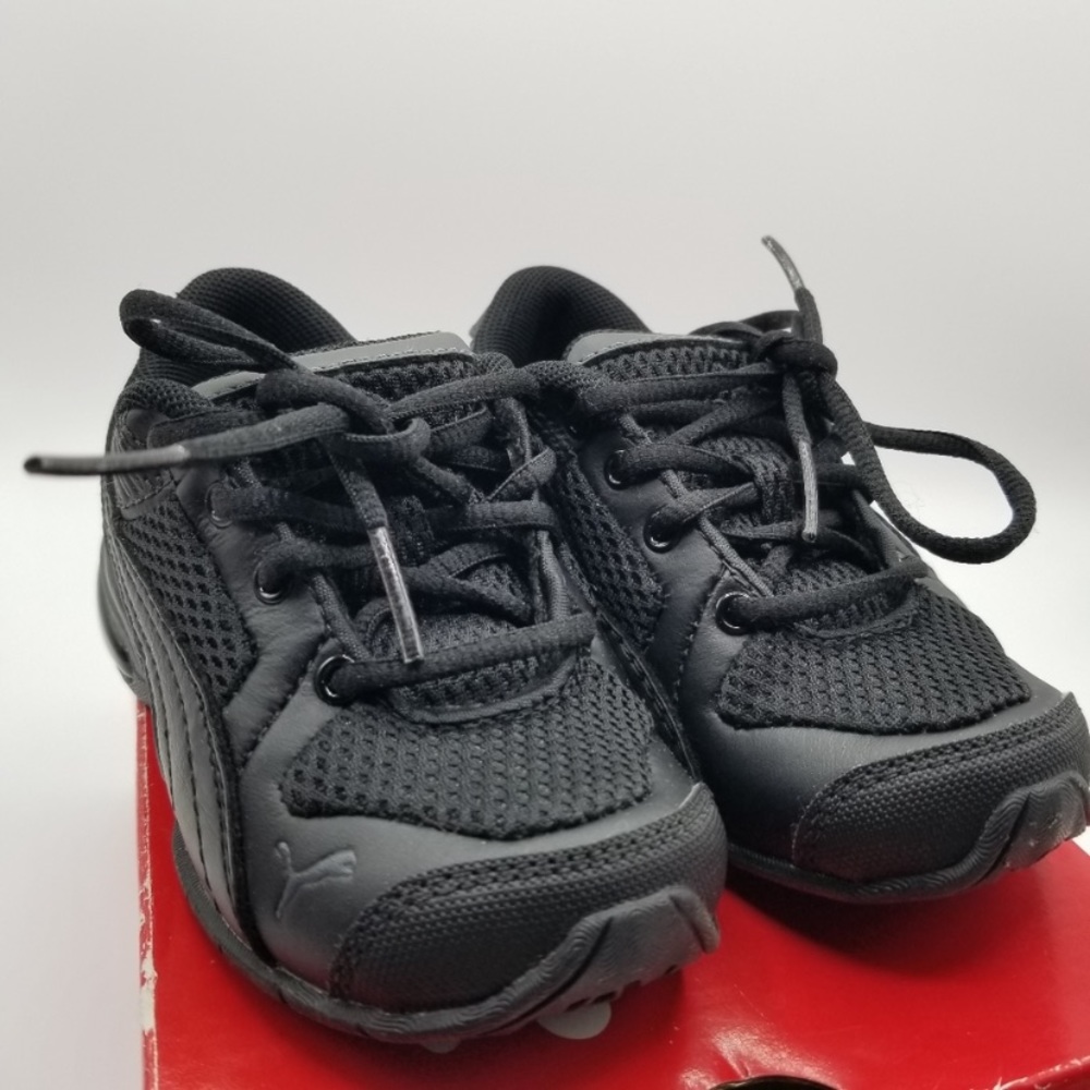 NWT❗️ Puma Tri Run SL Mesh Shoe Sz 8 Toddler black